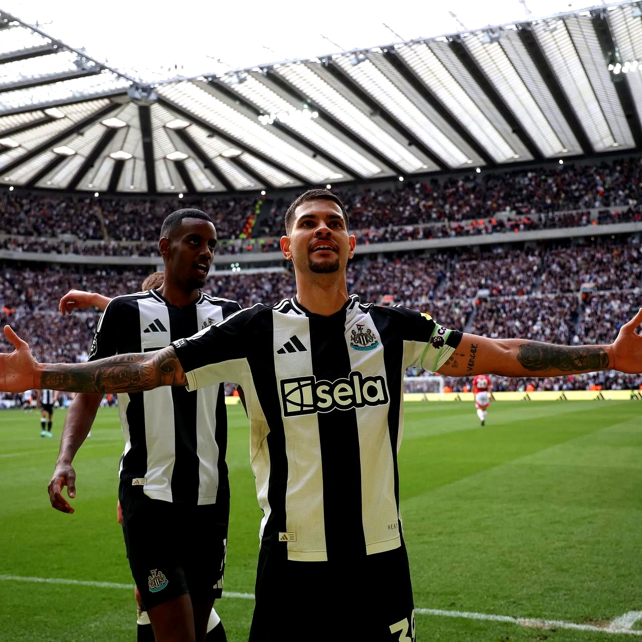 海星app-包含纽卡斯尔加时末段更衣室发声，志在社区盾名次提升，管理层满意，球队文化再被提及的词条-海星app