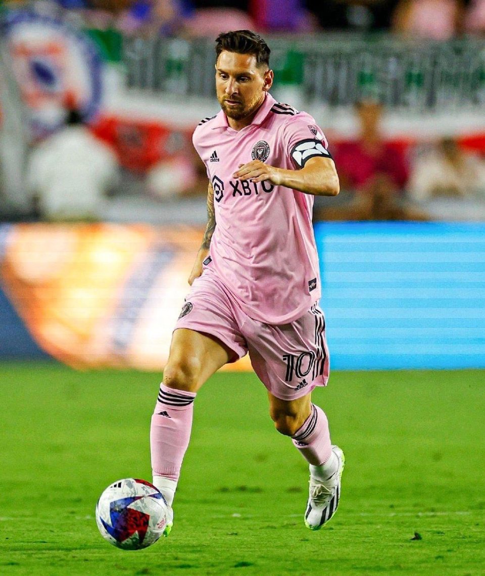 海星体育互动-重磅！Karsa在RNG比赛中回归赛场梅西爆冷击败湖人，莱比锡加时末段再遭质疑的简单介绍-海星体育互动